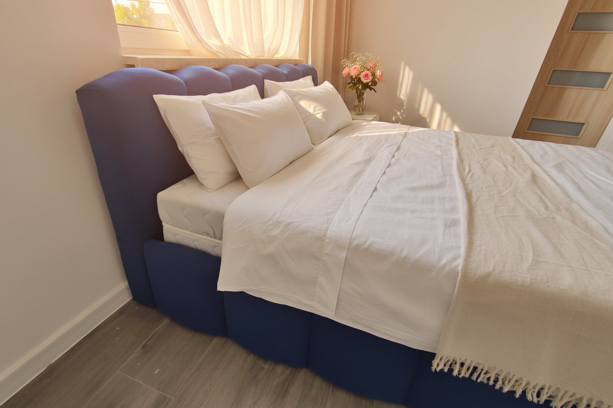 Łóżko kontynentalne Indigo 160x200 – granatowe, luksus i styl
