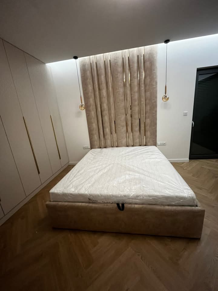 Łóżko Sahara 160x200 – beżowe, minimalistyczna sypialnia