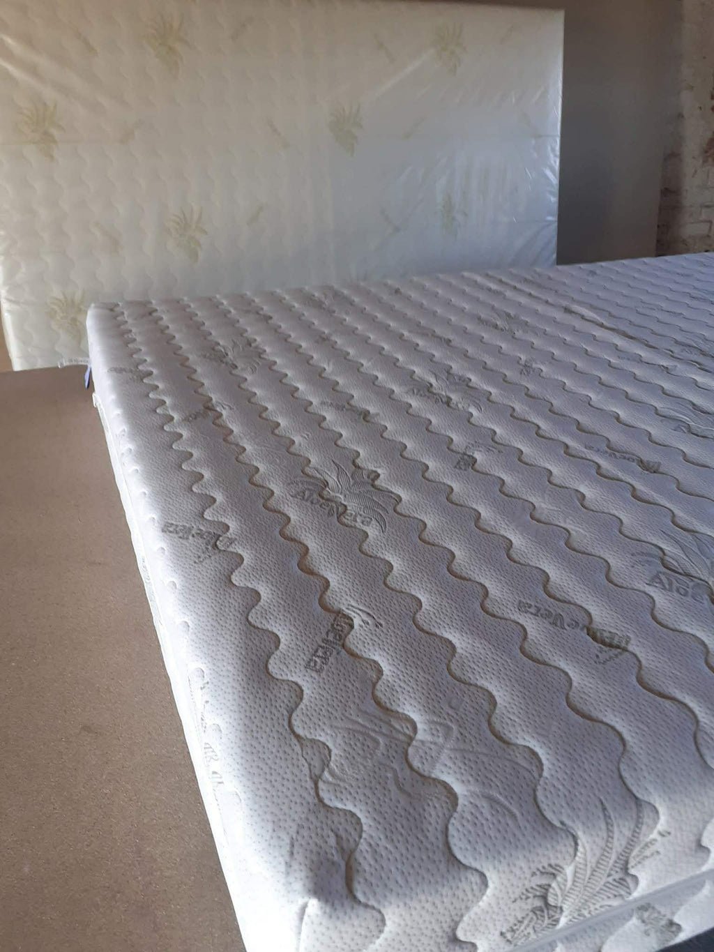 Materac Hybrydowy 160x200 – Lateks, Kokos, Pianka Premium